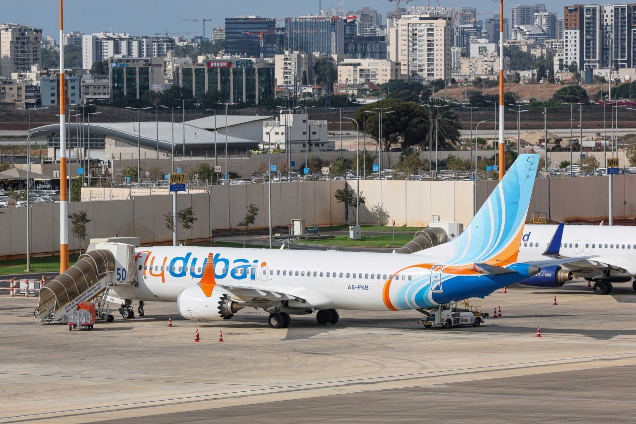Ataque a faca entre pilotos força pouso de emergência de voo para Israel