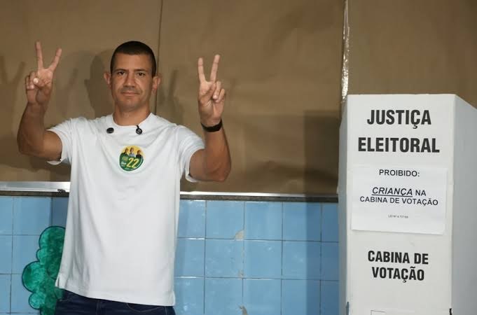 Retotalização coloca Douglas Ruas acima de 50% no Rio