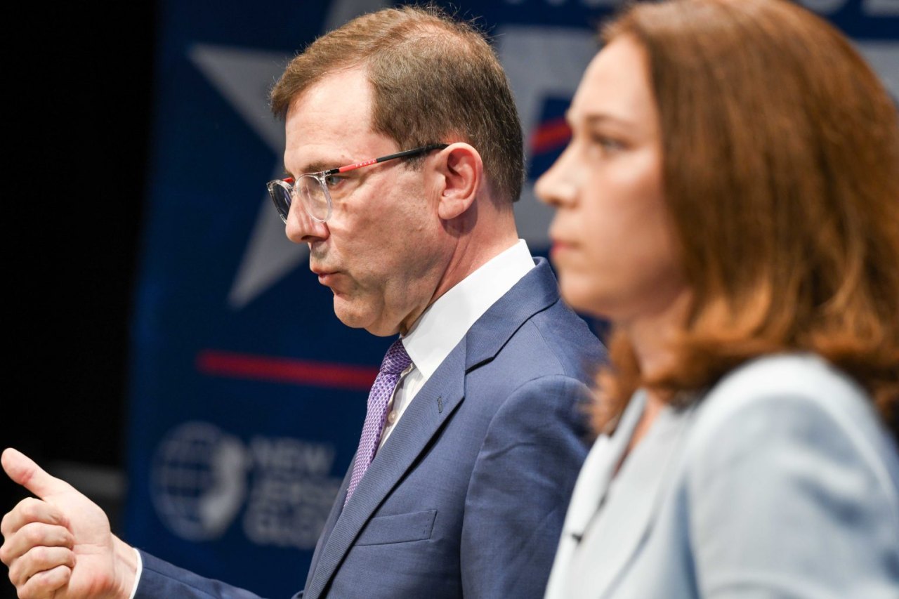 Bennett arrecada cerca de US$ 3 milhões a mais que Kean em NJ