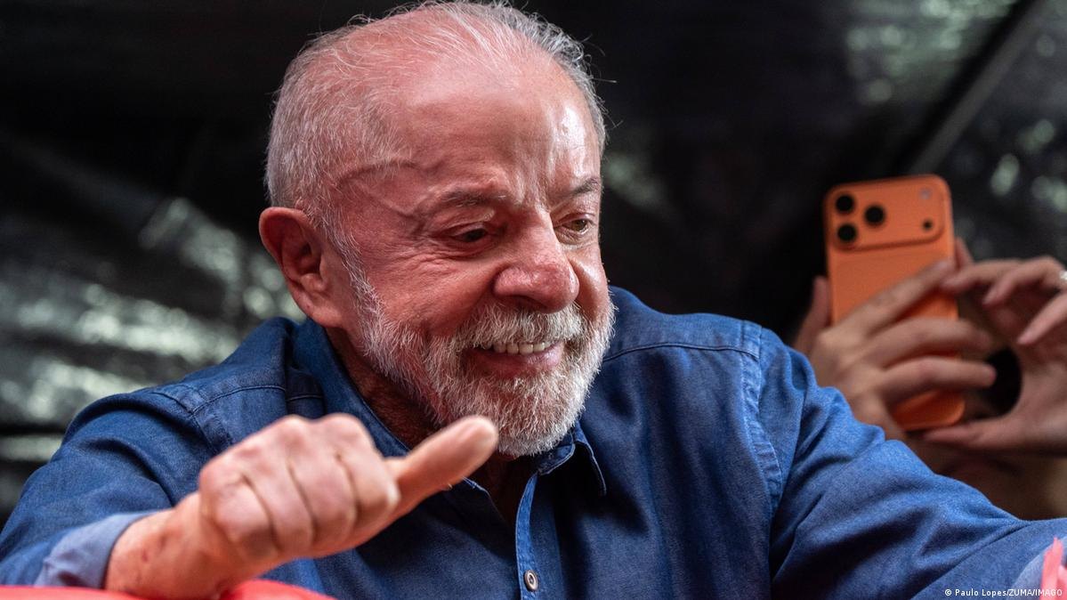 CAMPANHA DIZ QUE LULA ACEITA CONDIÇÕES DE FLÁVIO SOBRE SIGILOS