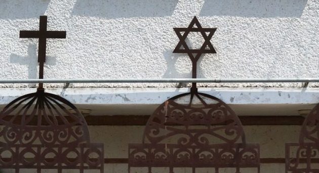 Judeu se converte ao cristianismo
