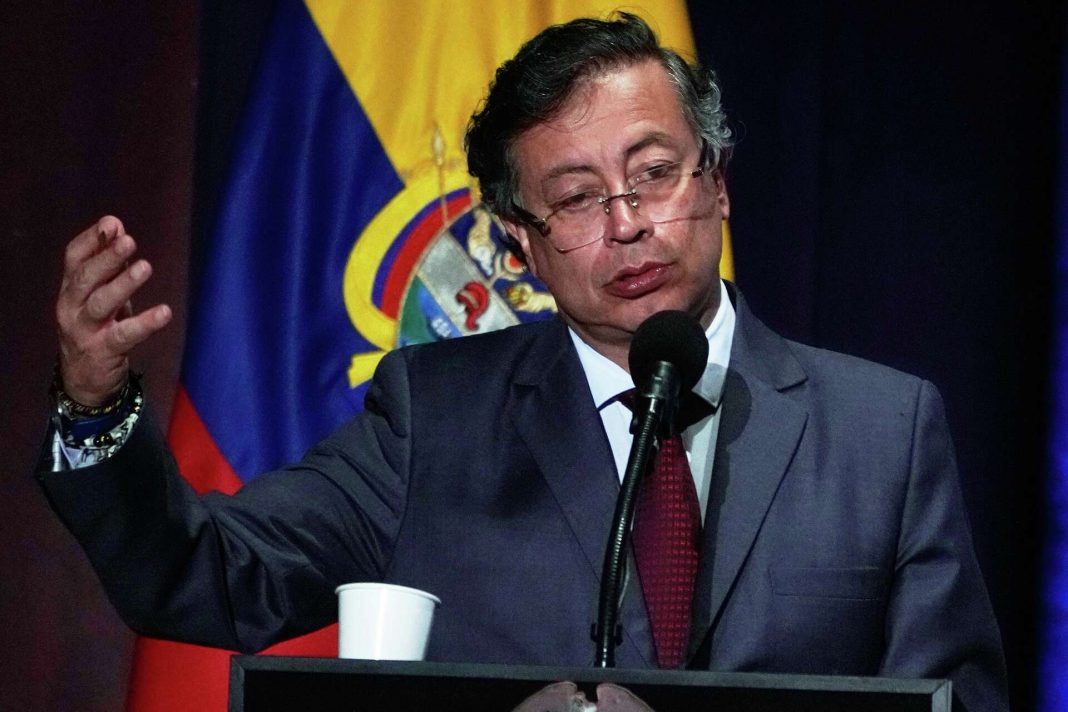 EUA Elevam Clan del Golfo ao Status de Grupo Terrorista e Aumentam Pressão sobre Governo Petro