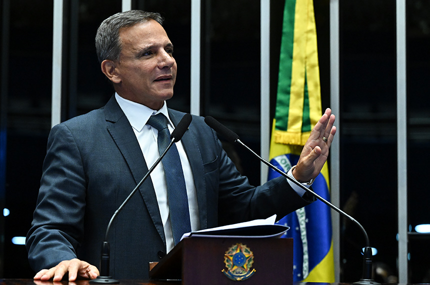 Estação Terrestre Tucano na Bahia - denúncia de base de vigilância chinesa segundo senador Márcio Bittar e relatório dos EUA