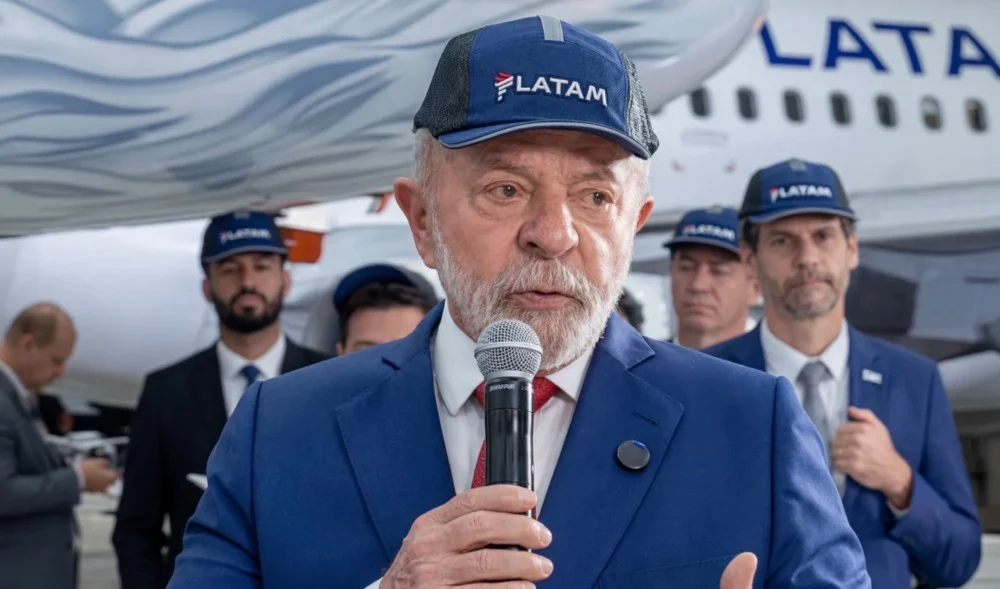 Presidente Lula discursando em evento em São Carlos, São Paulo, em março de 2026.