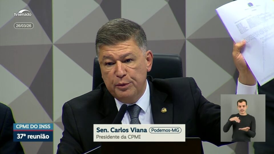 Senador Carlos Viana em pronunciamento sobre o relatório da CPMI do INSS.