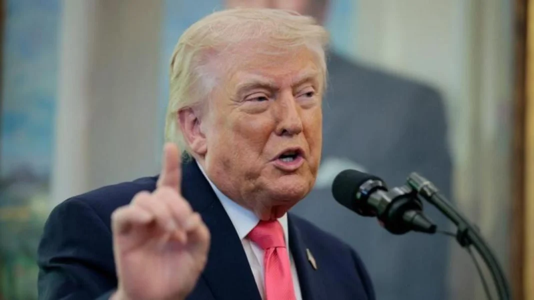 Trump revoga suspensão e exige retomada de abordagens do ICE nos EUA