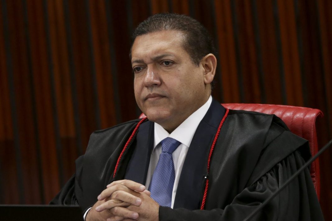 Kassio Nunes Marques relator revisão Bolsonaro, Jair Bolsonaro, STF, Segunda Turma STF, revisão criminal, condenação Bolsonaro, anulação de pena, golpe de Estado, notícias de Brasília, política nacional, direito penal