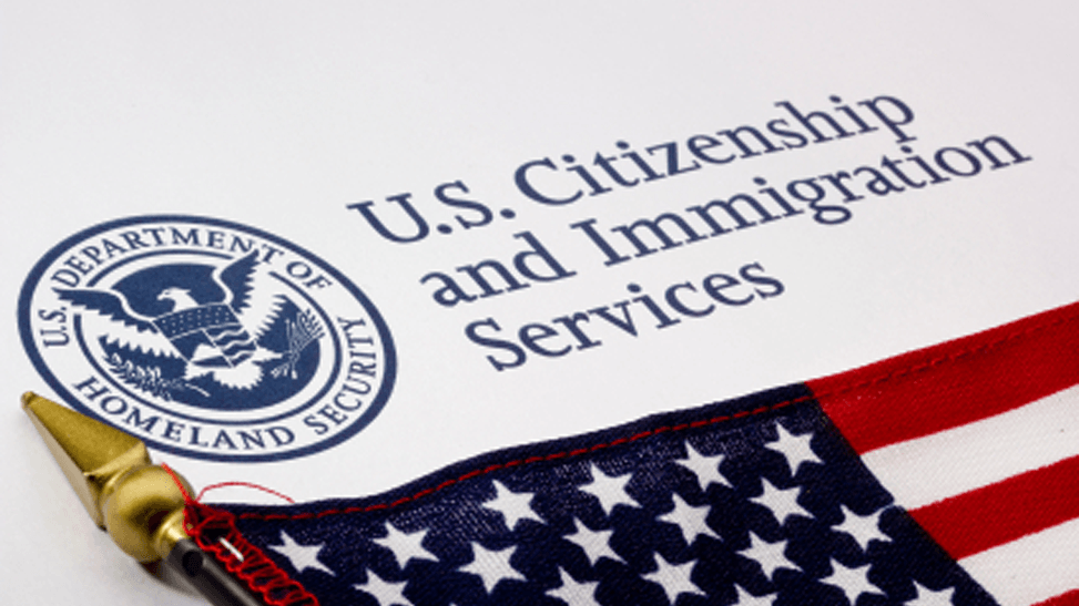 Governo Trump manda ICE ampliar investigações contra advogados de imigração nos EUA