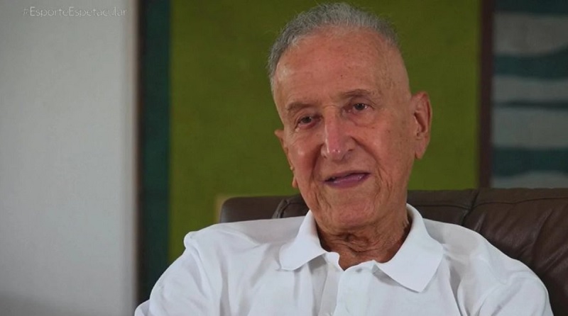Carlos Alberto Parreira segue internado em UTI no Rio