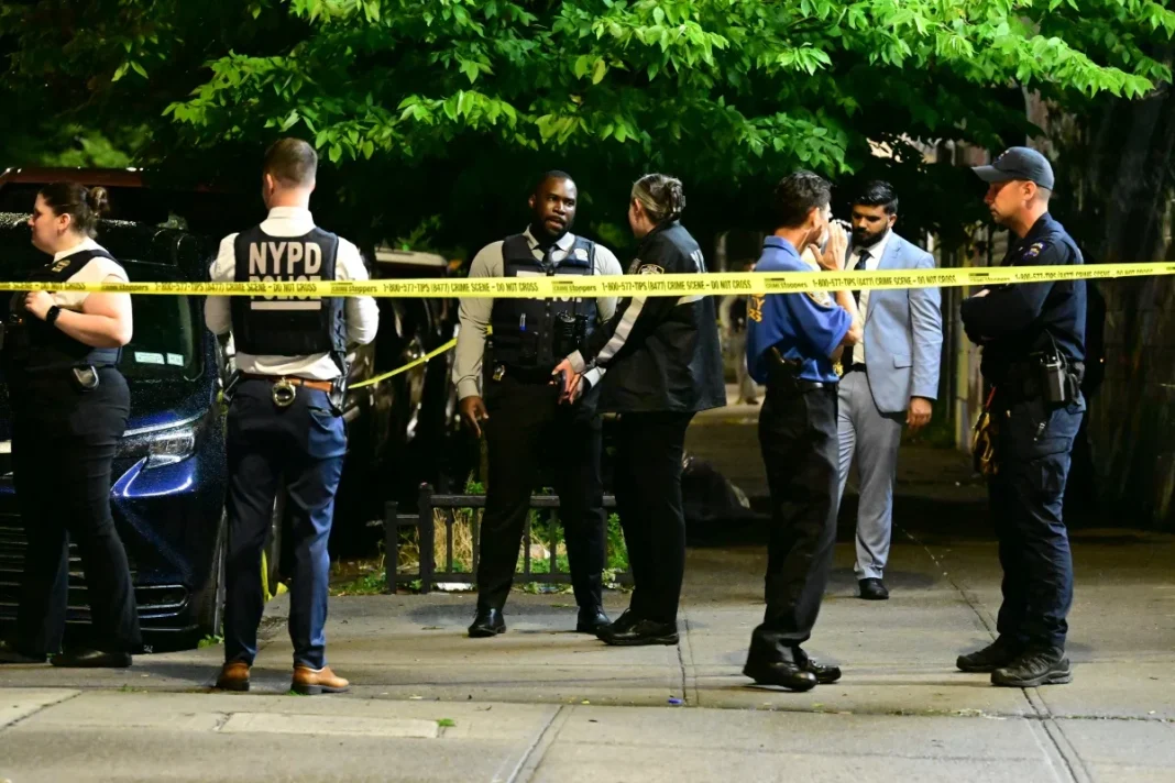 Tiroteio em Nova York deixa 8 feridos no feriado de 4 de Julho