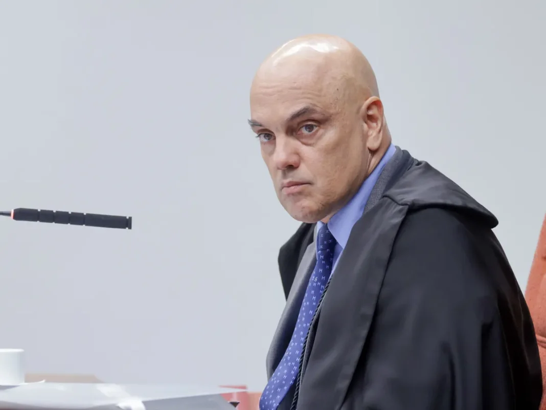 Moraes Retira Processos do 8/1 de Pauta Após Sofrer Derrota no Plenário do STF