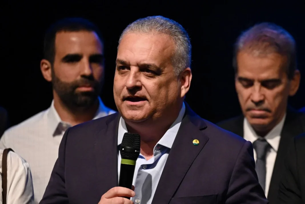 Suposta armação contra vice de Flávio Bolsonaro é enviada ao STF