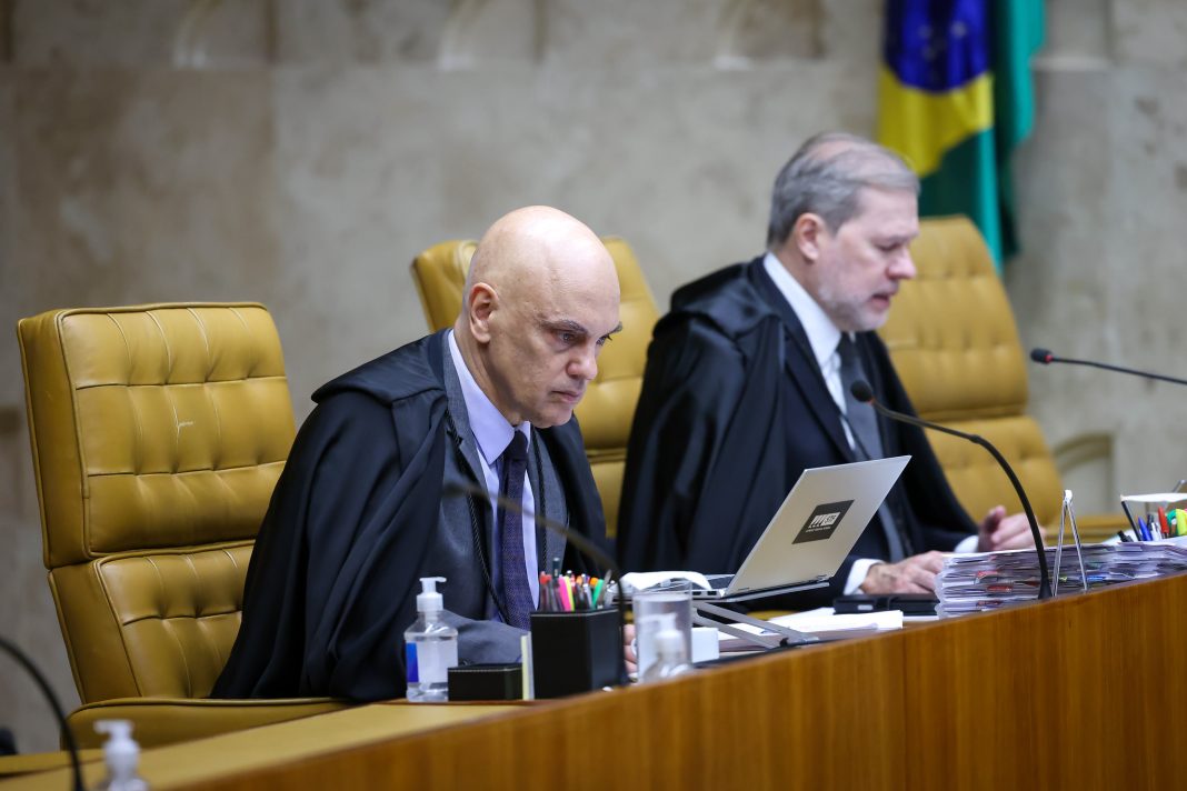 OAB-DF aprova pedido de impeachment contra os ministros Moraes e Toffoli e abre processo ético contra escritório da família de Moraes