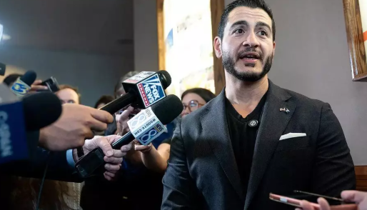 Ex-membro do DSA acusa Abdul El-Sayed de desonestidade e alerta para extremismo